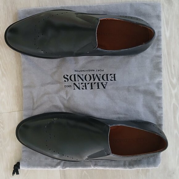 Lucca Slip On main image 9